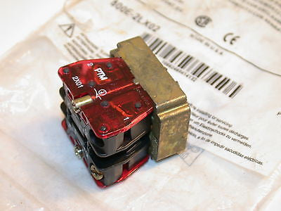 UP TO 2 NEW ALLEN BRADLEY CONTACT CARTRIDGES 800E-2LX02 FREE SHIPPING