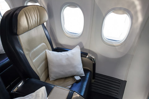 A pillowpacker pillow in an airliner