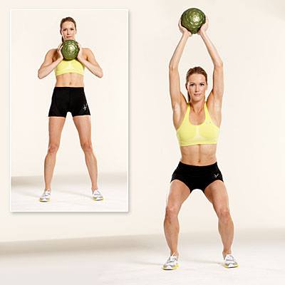 Sentadillas con pelota en mano