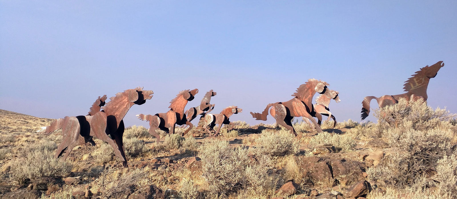 Six Attractions in Washington State - Grandfather Cuts Loose the Ponies 