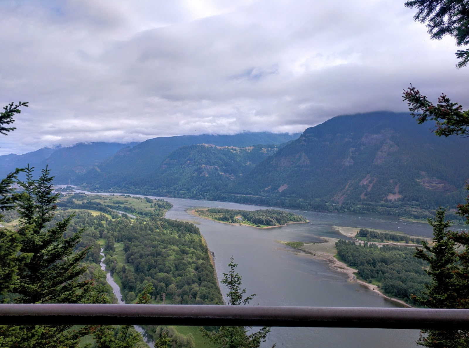 Six Amazing Hikes in Washington State - Beacon Rock