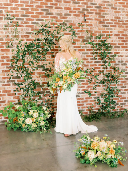 greenery arch bride long sleeve wedding dress