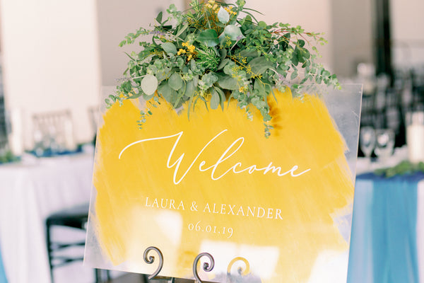 wedding welcome sign gold and acrylic