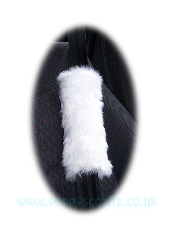 Pretty white shoulder strap pad / guitar / car / bag furry and fluffy