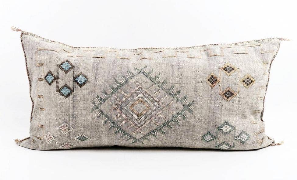 Viola Pillow