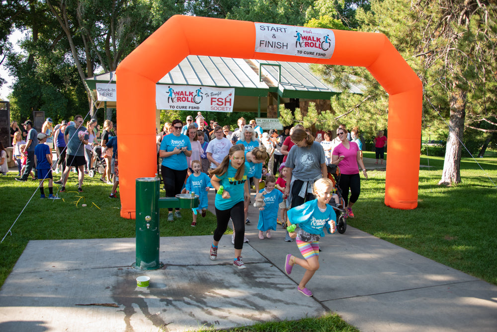 pic of Curtis and Allison Calder at FSHD walk and roll event sponsored by Anson Calder