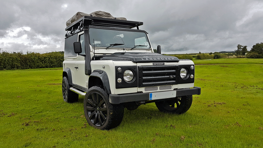 Land Rover Defender 90 Roof Rack and Roof Tent Fitting 