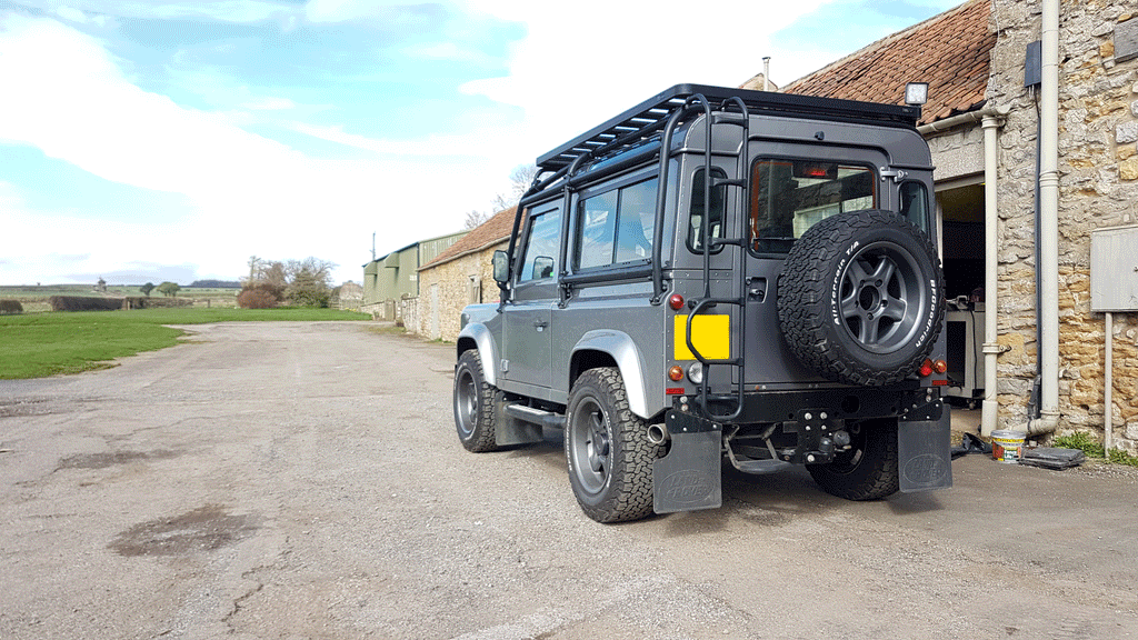  Land Rover Defender 90 Roof Rack Roll Cage TentBox Awning