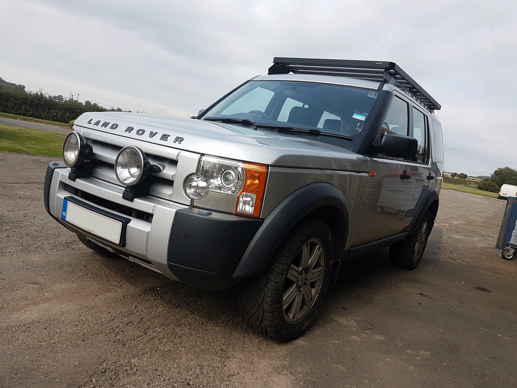 Land Rover Discovery 3 Front Runner Roof Rack Fitting and TentBox Hard Shell - Yorkshire Trek Overland