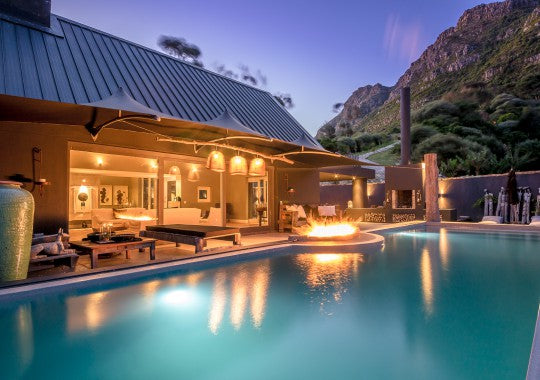 Villa Maison Noir, Capetown . Pool area