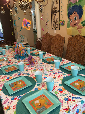 Bubble Guppies with Happy Birthday Tablecloth by CelebrationTablecloths