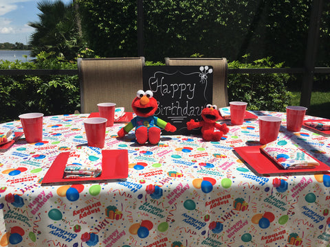 Elmo on Happy Birthday Tablecloth by CelebrationTablecloths