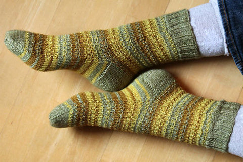 Naturally dyed cranberry biscotti socks
