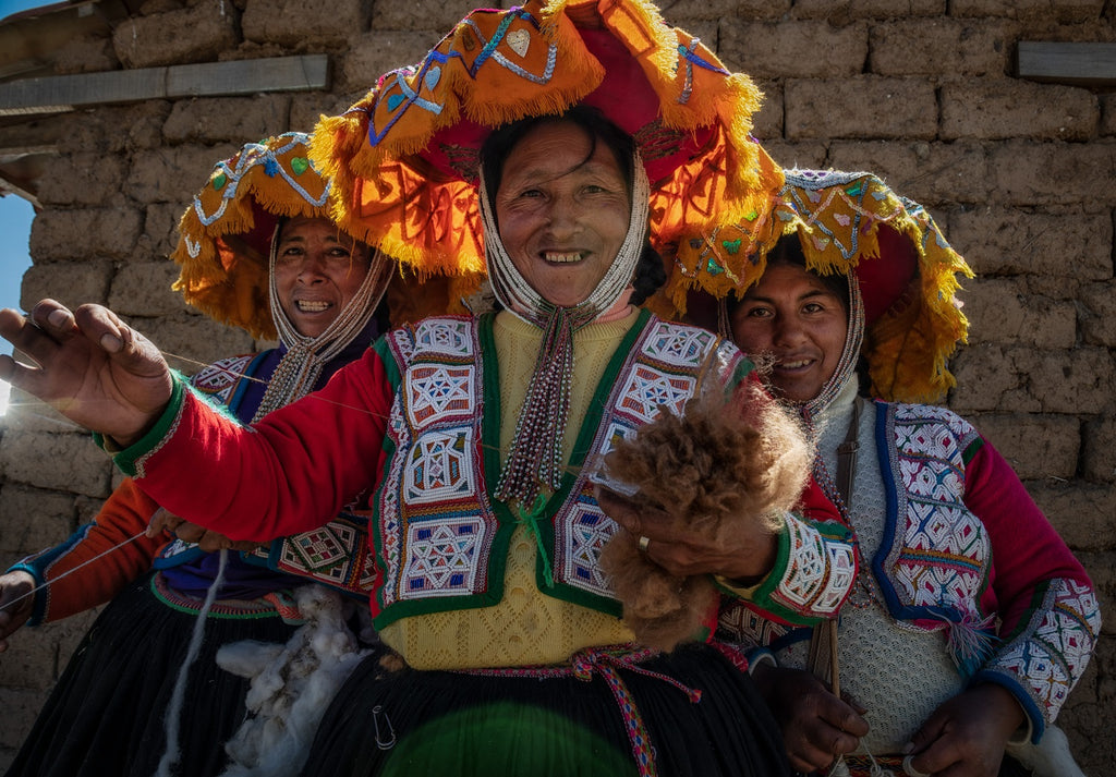 Andean-weavers-Upis-Ausangate