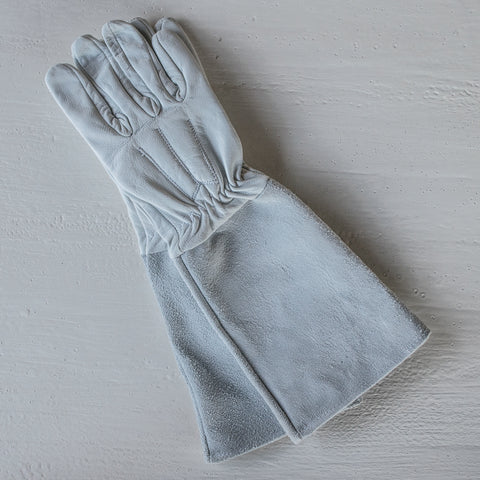 Quality Products long leather scratch protectors, gardening gloves