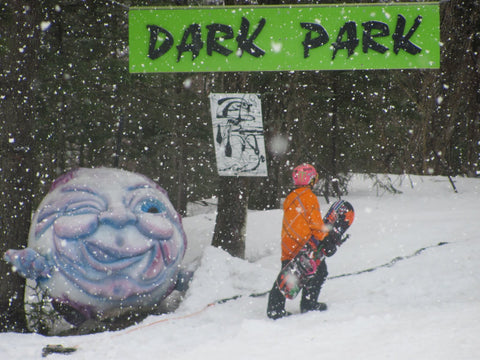 Darkside Snowboards, Sessions Outerwear