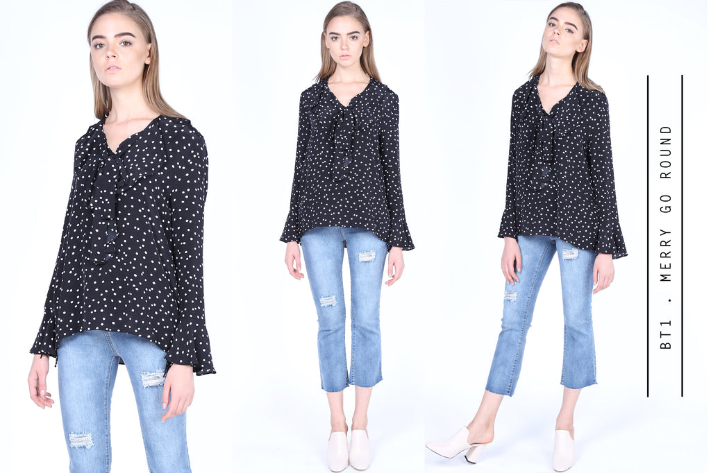 Spotty blouse with frill collar