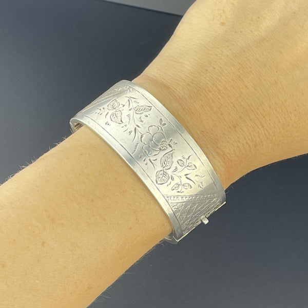 Victorian Floral Engraved Silver Bangle Cuff Bracelet - Boylerpf