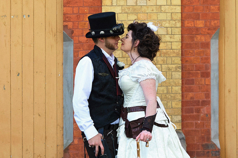 Steampunk couple, Melissa and David Norton sealing their love with a kiss