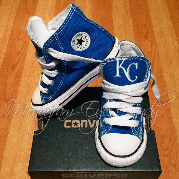 royal blue kids converse