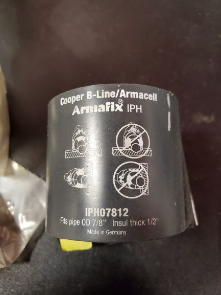 Armafix Clamp Assy 1" Wall Insulation 7/8" OD Bx/10 Cooper B-Line IPH07810 