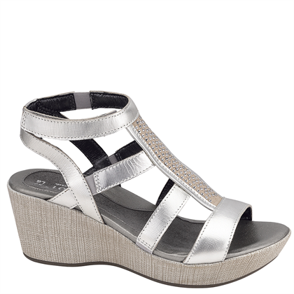 naot wedges