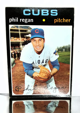 1971 Topps RARE HIGH # 634 Phil Regan, Pitcher, Chicago Cubs, close to NM