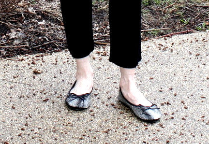 Black foldable flats