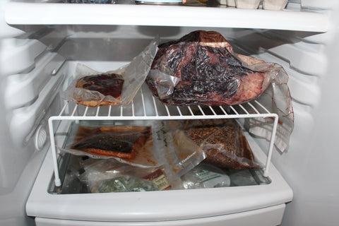 Steak dry aging with UMAi Dry in frost free refrigerator. 