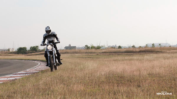 Royal Enfield Himalayan: The first word - Trip Machine Company