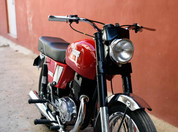 Two Stroke Tuesdays E08 Unsung Hero Enfield Mini Bullet Enfield 200 Two Stroke Royal Enfield Bullet