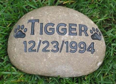 Pet Memorial Stone, Grave Marker 6-7 Inch - MainlineEngraving.Com