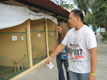 Giving back CocoTherapy - John takes Charisa on a tour around the PARC.