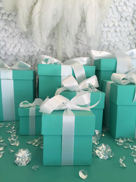 4x4 Gift Box With Ribbon – SlimCrafts