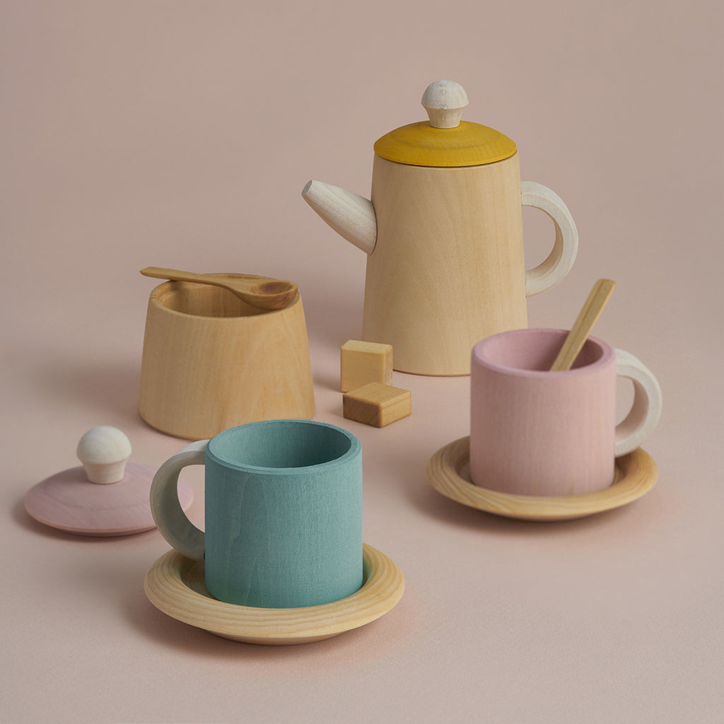 natural wooden tea set