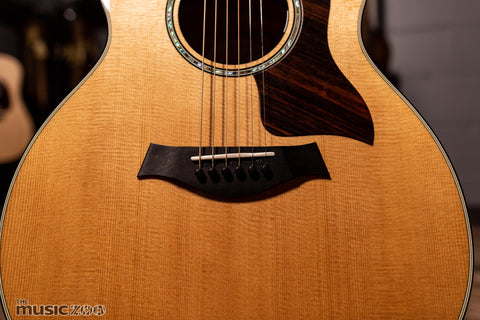 Taylor 600 Series Acoustic Gutiars 9