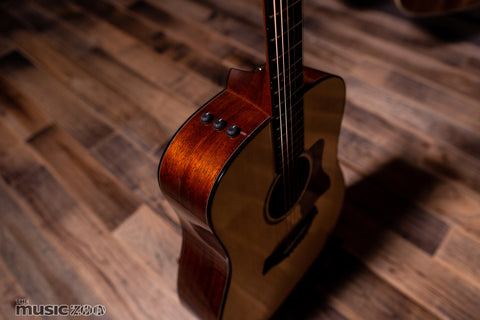 Taylor 500 Series Acoustic Guitars 9