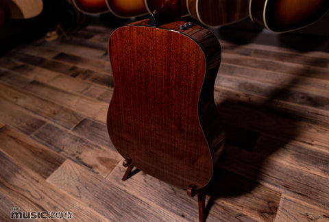 Taylor 500 Series Acoustic Guitars 3