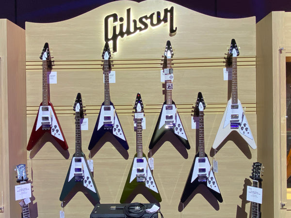 Gibson CUstom Shop Flying Vs NAMM 2020 - The Music ZOo
