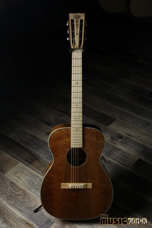 Martin NAMM Guitar (2 of 7)