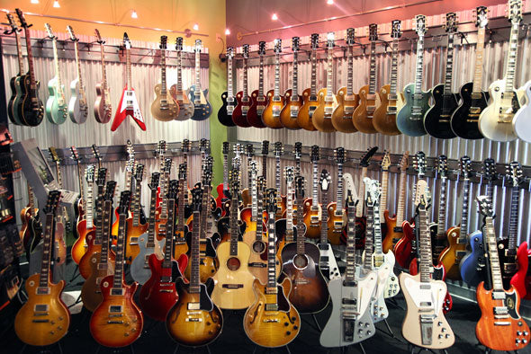 gibsons at The Music Zoo