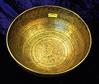 Master engraved giant singing bowl