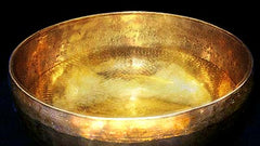 Singing bowl filled with water