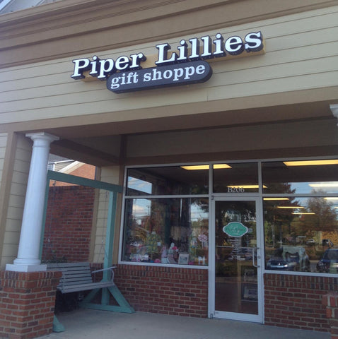 piperlillies location