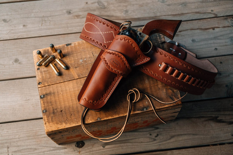 Making a Colt SAA cowboy leather gun belt and holster rig - SHORT