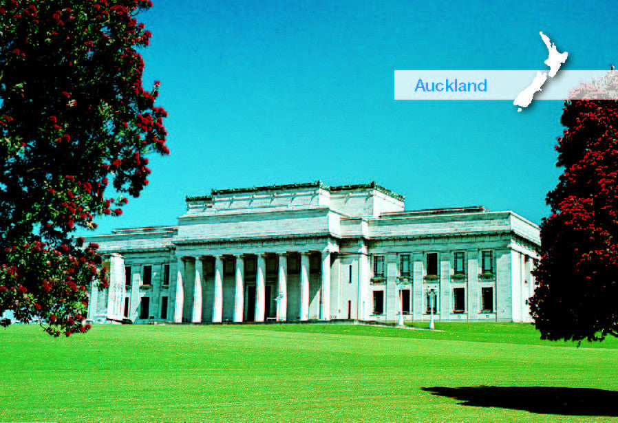 AA247 - Auckland Museum - Small Postcard