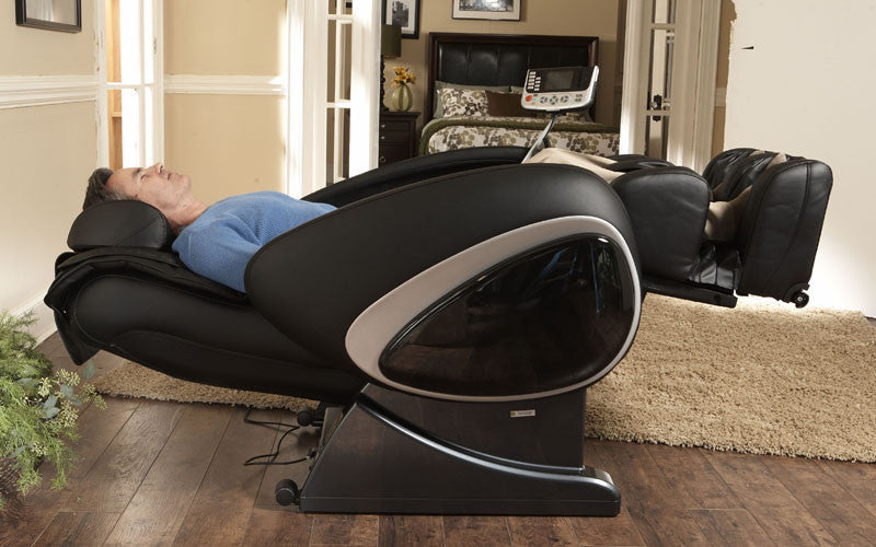 Cozzia 16027 | Zero Gravity Shiatsu Massage Chairs - Lift and Massage