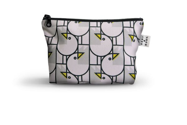 GREAT GULLS MEDIUM COSMETIC BAG