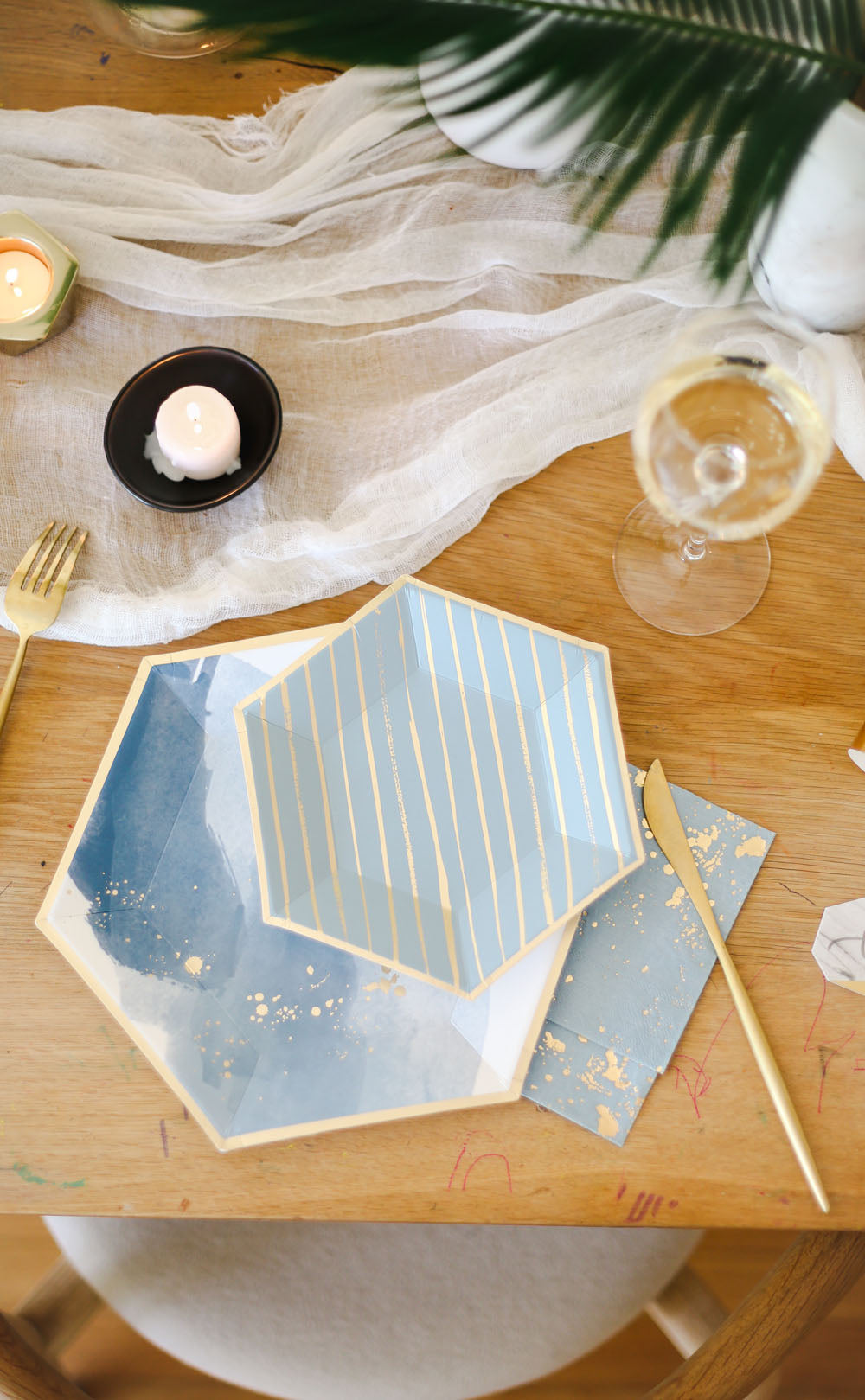 blue and gold party plates