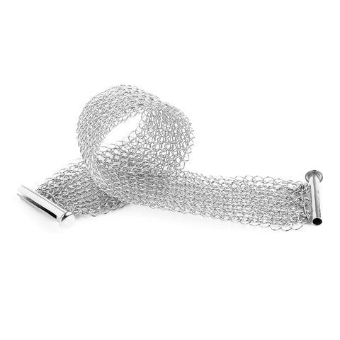 silver bracelet in wire crochet